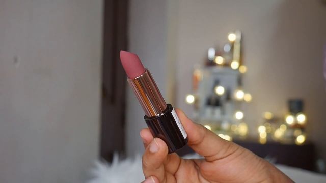 Colorbar Sinful Matte Lipsticks - Sin & Sultry | With And Without Makeup Swatches | NC40