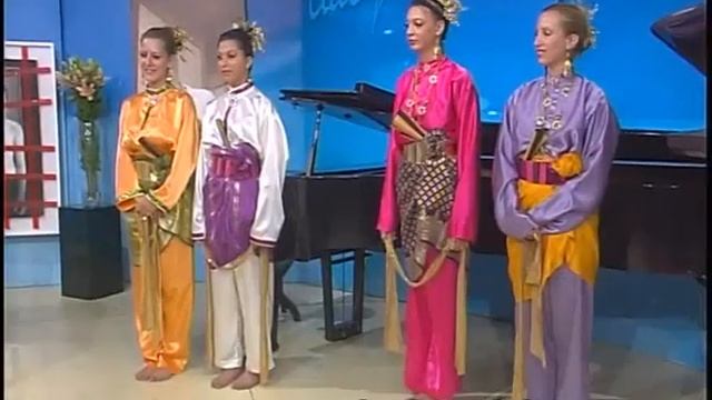 Mira Adanja-Polak: Čari Malezije смотреть онлайн