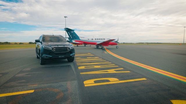 Isuzu UTE Partners with The Royal Flying Doctor Service смотреть онлайн