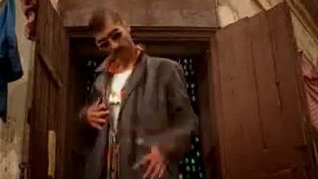 Matrix IV "Serb geting a call to go back to Kosovo" смотреть онлайн