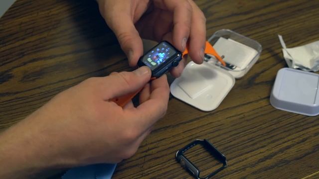 Benuo Apple Watch Glass Screen Protector Review смотреть онлайн