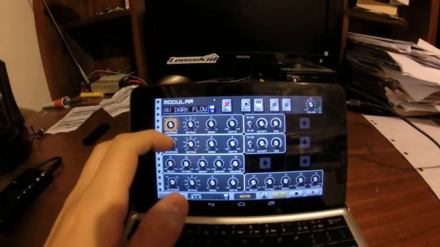 Caustic 3 for Android - Just a loop смотреть онлайн