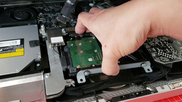 [papitime] imac (mid 2011)에 ssd를 달아줬어요 속도 짱 !! / imac 2011 ssd replacement смотреть онлайн