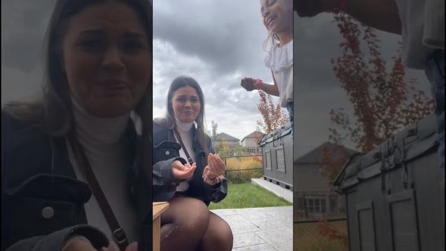 REACTION VIDEO EATING CRAB APPLES смотреть онлайн