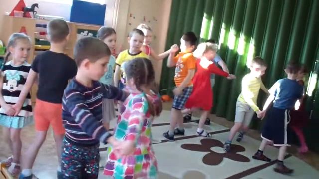 Группа "Мак" Поздравление с 8 Марта смотреть онлайн