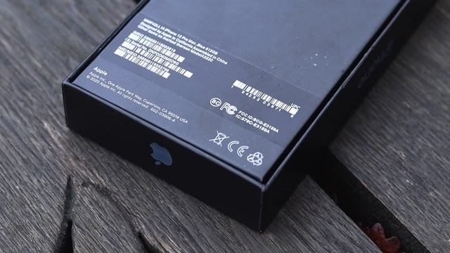 FAKE Apple iPhone 12 Pro Max Unboxing смотреть онлайн
