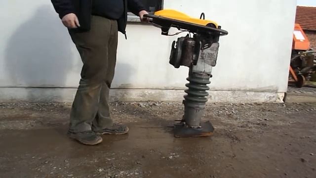 Skoczek Wacker BS 60 смотреть онлайн
