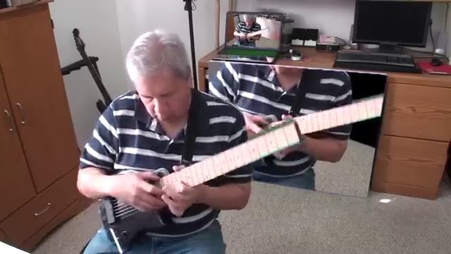 You Rock Guitar Controller with Garage Band смотреть онлайн