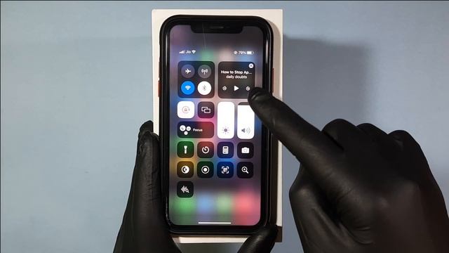 How To Minimize YouTube On iPhone | Play YouTube With iPhone Screen Off смотреть онлайн