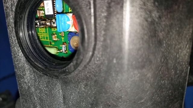 المشحمة الالكترونى فى المعدات الثقيلة.. ازاى تبرمج وقت الفصل و التشغيل .. LINCOLN automatic grease смотреть онлайн