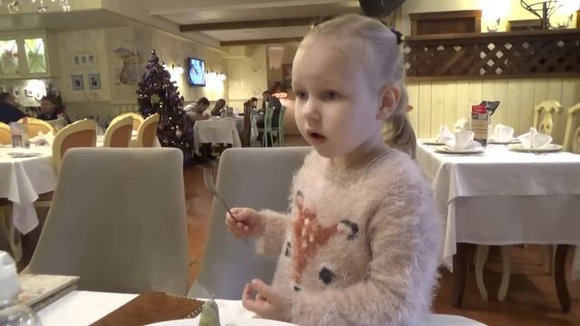 Влог СРОЧНО везём Масю в клинику Требуется операция Алиса будет заниматься гимнастикой