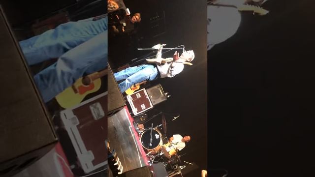Quack Demarco drunk singing sweet home Alabama смотреть онлайн