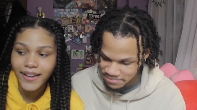 My Twin Does My Hair!!! смотреть онлайн