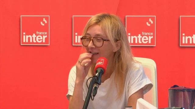 Monsieur Poulpe règle la contestation sociale - La chronique de Mr Poulpe смотреть онлайн