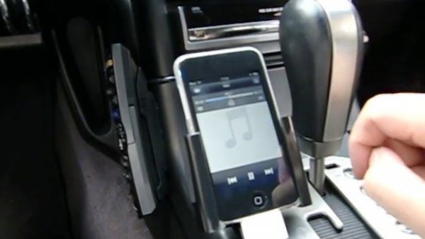 iPod touch×ステージア(Panasonic Strada)