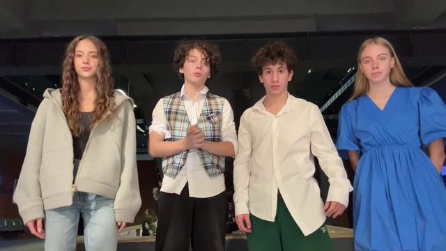 Визитка - представление. Команда «Штатив» Артемий Пильстров
Эрик Багдасарян
Стефания Мишкина смотреть онлайн