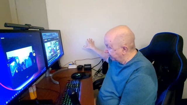 A friend has sent me a 2012 MacBook Pro and it is on the way. смотреть онлайн