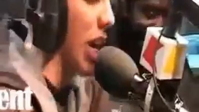 OGz on Kiss 100 Part 2 - OG Season (Buy of ITunes) смотреть онлайн