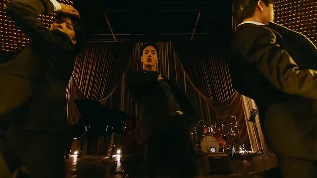 MONSTA X 몬스타엑스 'GAMBLER' Performance Video