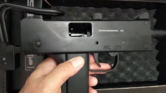 Unboxing Mac11:G12 blaster and review смотреть онлайн