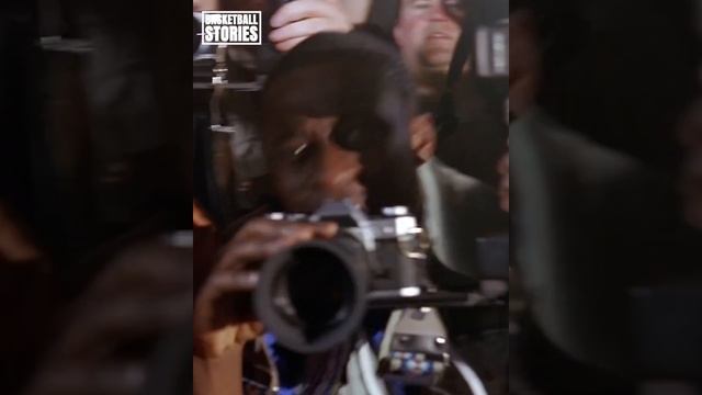 Dennis Rodman's CRAZY season in LA 😮| Basketball Stories смотреть онлайн