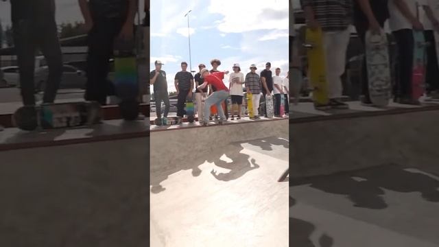 Бесплатный скейт-парк в Москве‼️ #скейт #скейтборд #а4 #shorts #шортс #рекомендации #тикток #юмор смотреть онлайн