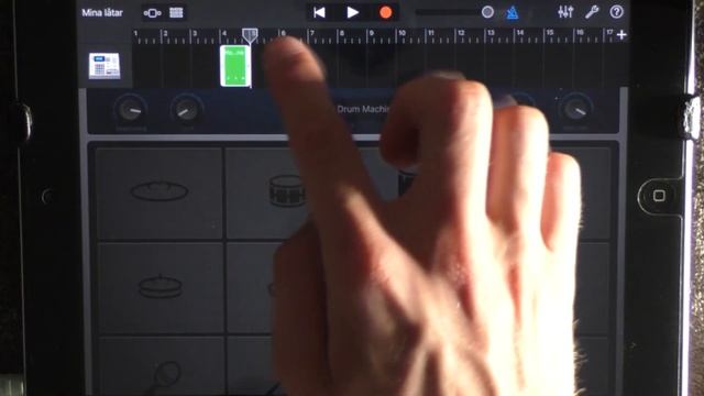 Drake - One Dance Ft. Kyla & Wizkid (GARAGEBAND TUTORIAL)