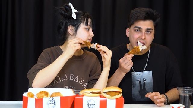 KFC ASMR | ÇITIR TAVUK, BUT, COLESLAW, DOUBLE ZİNGER BURGER | ASMR MUKBANG смотреть онлайн
