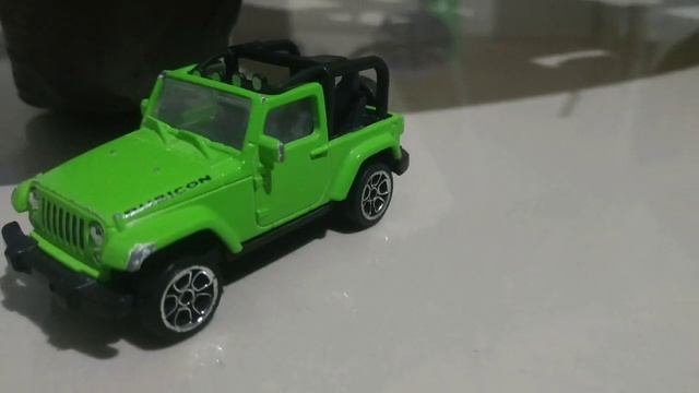 GREEN RUBICON JEEP WRANGLER (toy car) смотреть онлайн