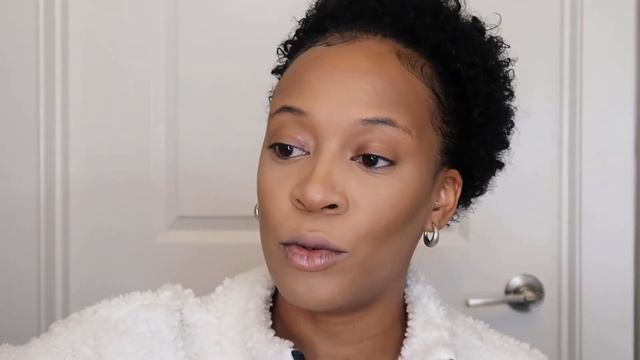 FLAWLESS FACE 101 | GET READY WITH YUNG | SOFT GLAM WITH BRIGHT EYE смотреть онлайн