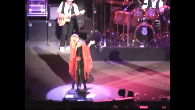 Fleetwood Mac - Sara (Champaign, 05.09.2004) смотреть онлайн