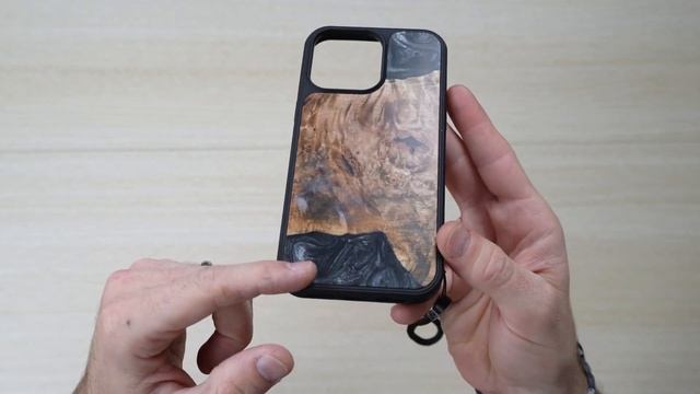 Real Wood iPhone 14 Pro Max Case - Carved Walnut Gunmetal смотреть онлайн