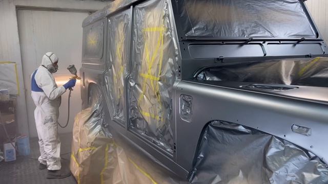 Дефендер построили в Украине для клиента из Германии. смотреть онлайн