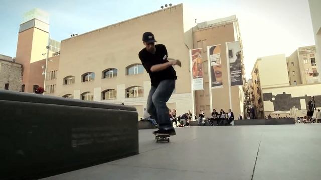 The MACBA Line Contest смотреть онлайн