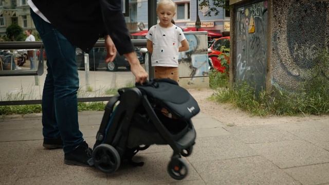 Ergobaby Metro+ Buggy | Ausflug mit dem Bus смотреть онлайн