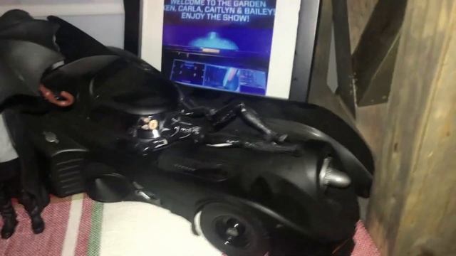 BOF Vlog #66 | Talkin' Batman Collectables! смотреть онлайн