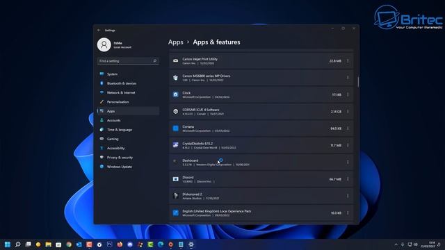 Should You Install Windows 11 Now or Wait A While Longer смотреть онлайн