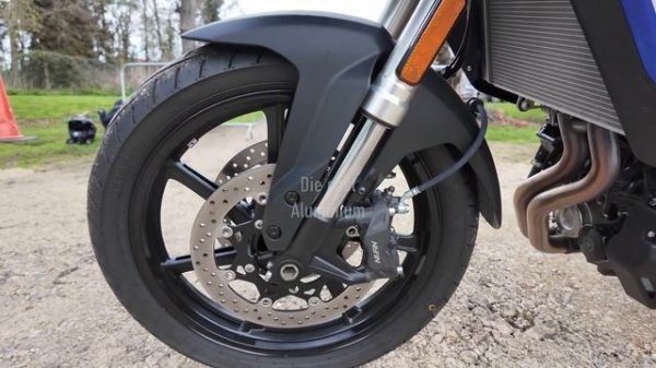 Suzuki V Strom 800 RE Review