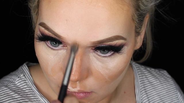 Sultry Valentine's Day Makeup Tutorial смотреть онлайн