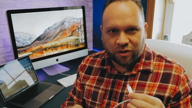 Target Display Mode on a iMac смотреть онлайн