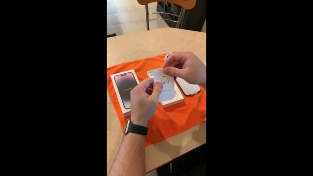 Unboxing Apple iPhone 14 Pro 128Gb Deep Purple смотреть онлайн
