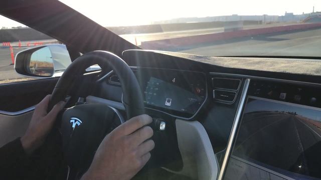 VIP Drive on Tesla Fremont Test Track in Model S P100DL (4K) смотреть онлайн