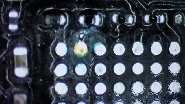 iPad No Touch Repair from Water Damage(Cumulus and FPC Connectors) смотреть онлайн