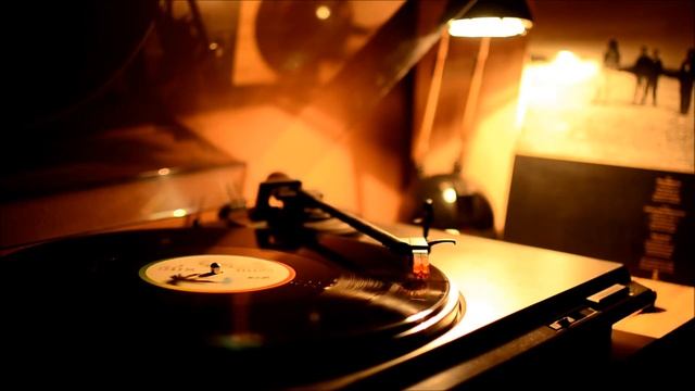 U2 - With or Without You (12" Single) смотреть онлайн