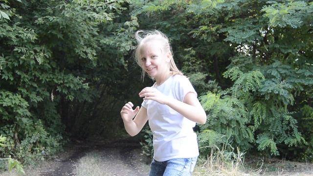 Челлендж - Открыть с вертушки ( bottle cap ) #bottlecapchallenge смотреть онлайн