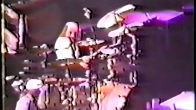 Save Me (East Rutherford '90) смотреть онлайн