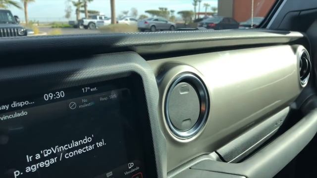 Jeep Wrangler 2018. Más refinado pero... ¿Aún capaz? смотреть онлайн