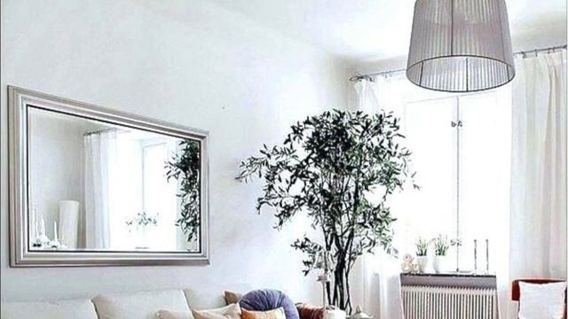 How to decorate a blank wall behind a sofa смотреть онлайн