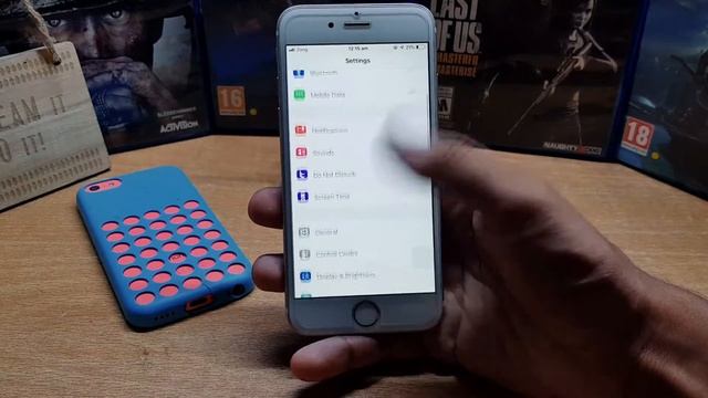 SHOULD YOU REPLACE THE BATTERY OF iPHONE смотреть онлайн