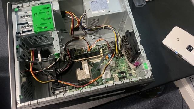 SSD on WINDOWS 7? Upgrade and windows install смотреть онлайн